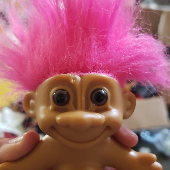 2 Trolls - Picture 3 of 4